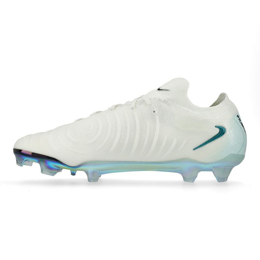 Phantom GX2 Elite FG Chromatic Pack