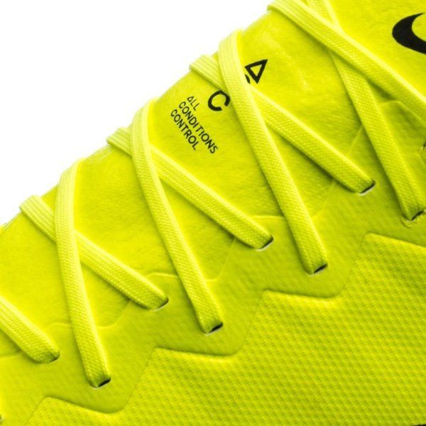 Mercurial Vapor 10 FG 2015 Volt