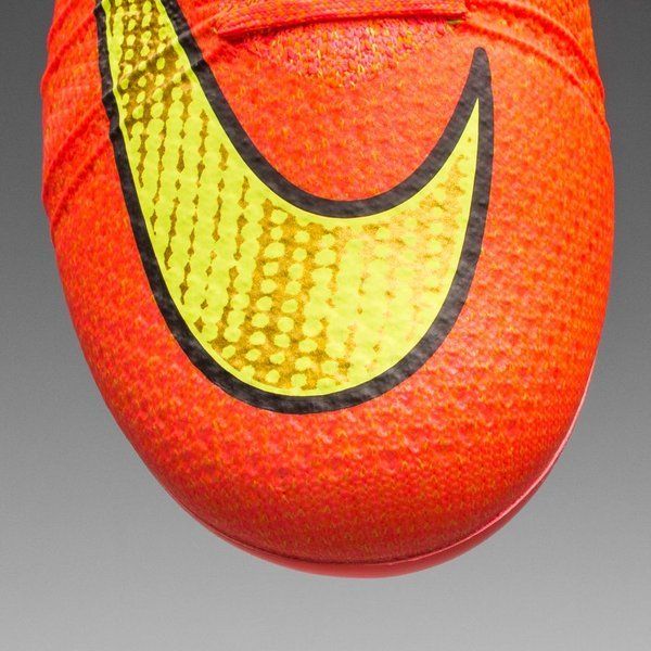 Mercurial Superfly 4 IV FG 2014 Hyper Punch