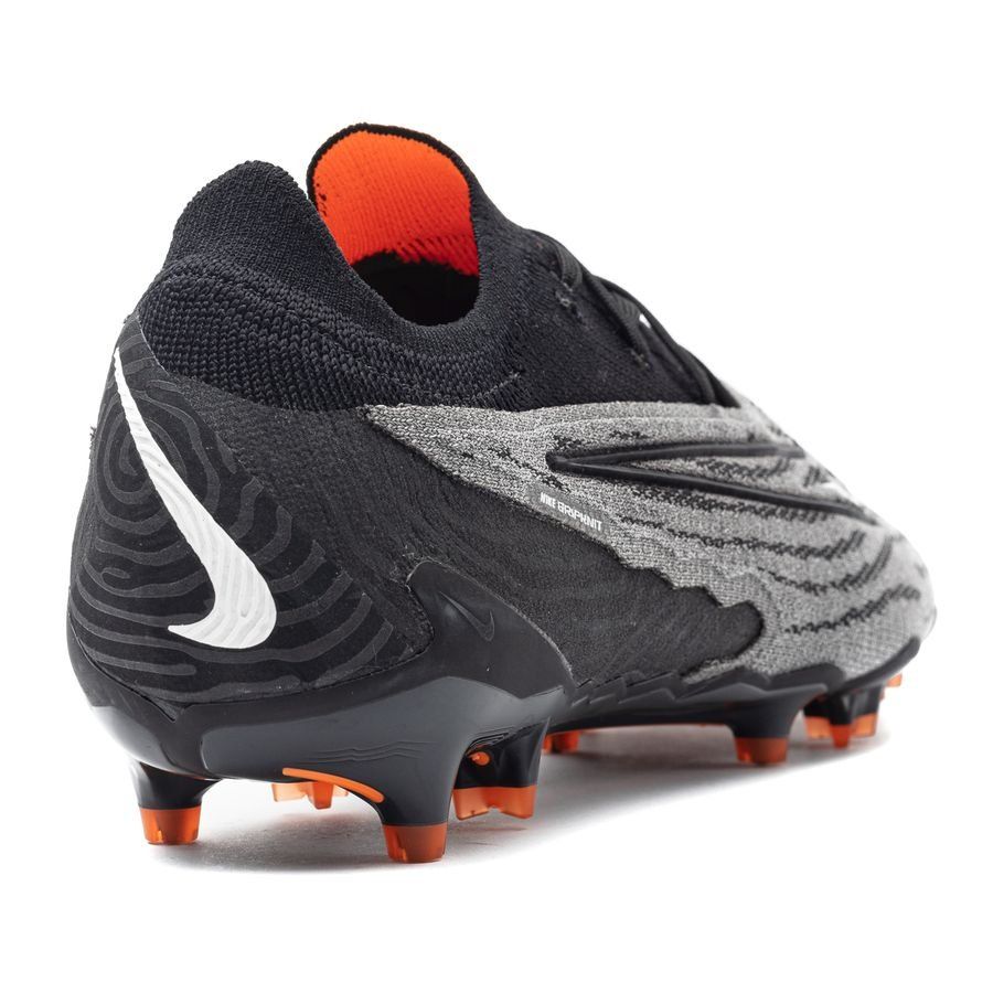 Phantom Low GX Elite FG Black Pack