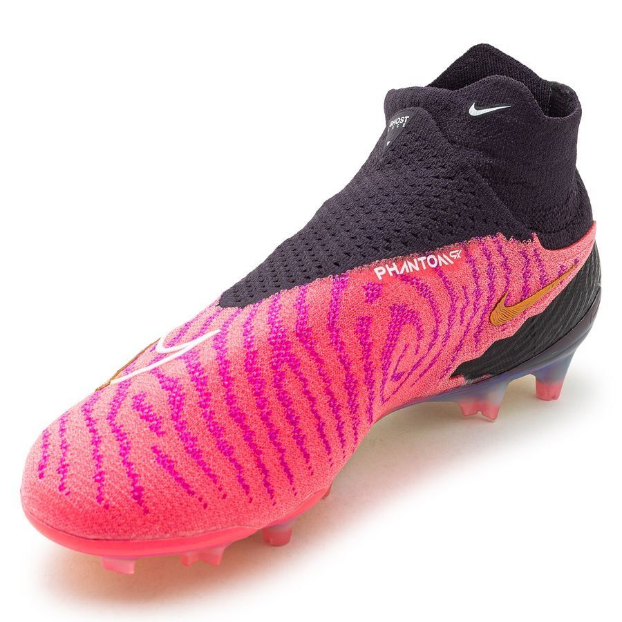 Phantom GX Elite DF FG Pink Black limited edition
