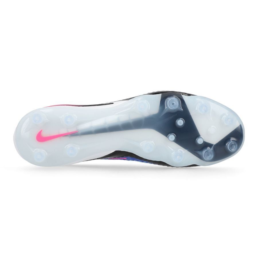 Phantom 6 Low Elite FG Attack Pack
