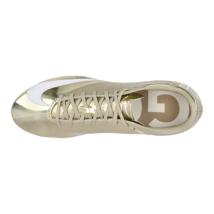Mercurial Superfly 1 RGN CR7 limited edition gold