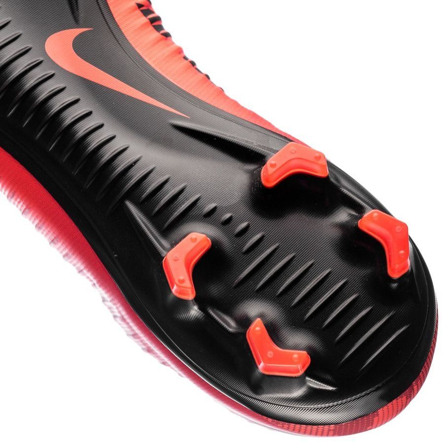 Mercurial Vapor 11 FG 2016 Fire Red