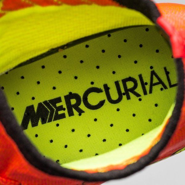 Mercurial Superfly 4 IV FG 2014 Hyper Punch