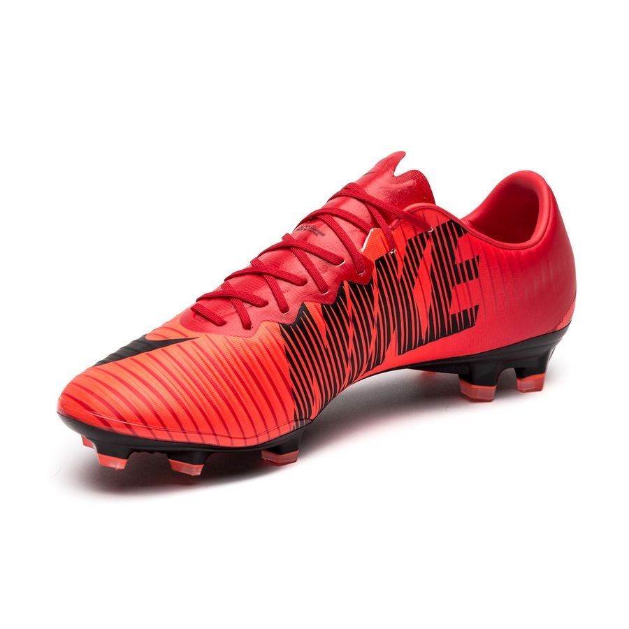 Mercurial Vapor 11 FG 2016 Fire Red