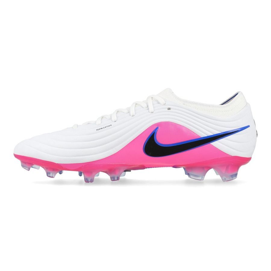 Tiempo Master Elite FG attack