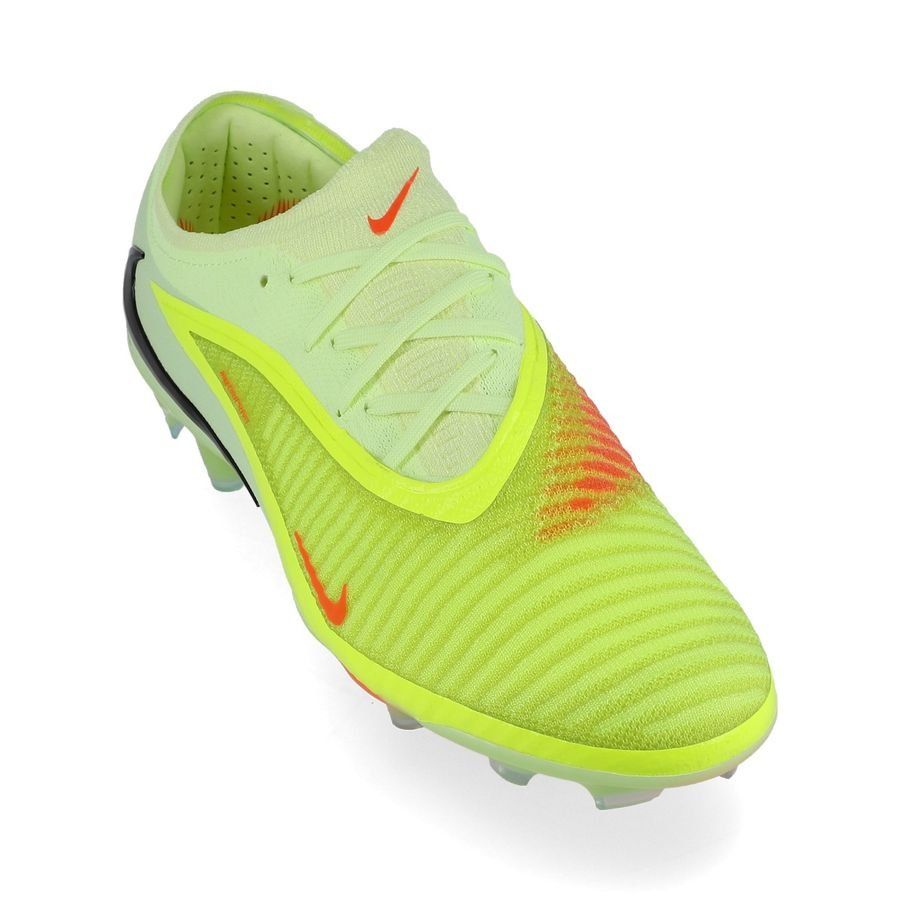 Phantom 6 Low Elite FG Max Voltage