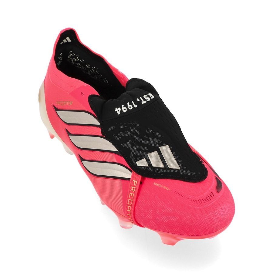 Predator 26 Elite FG Tongue Road to Glory Pack World Cup 2026