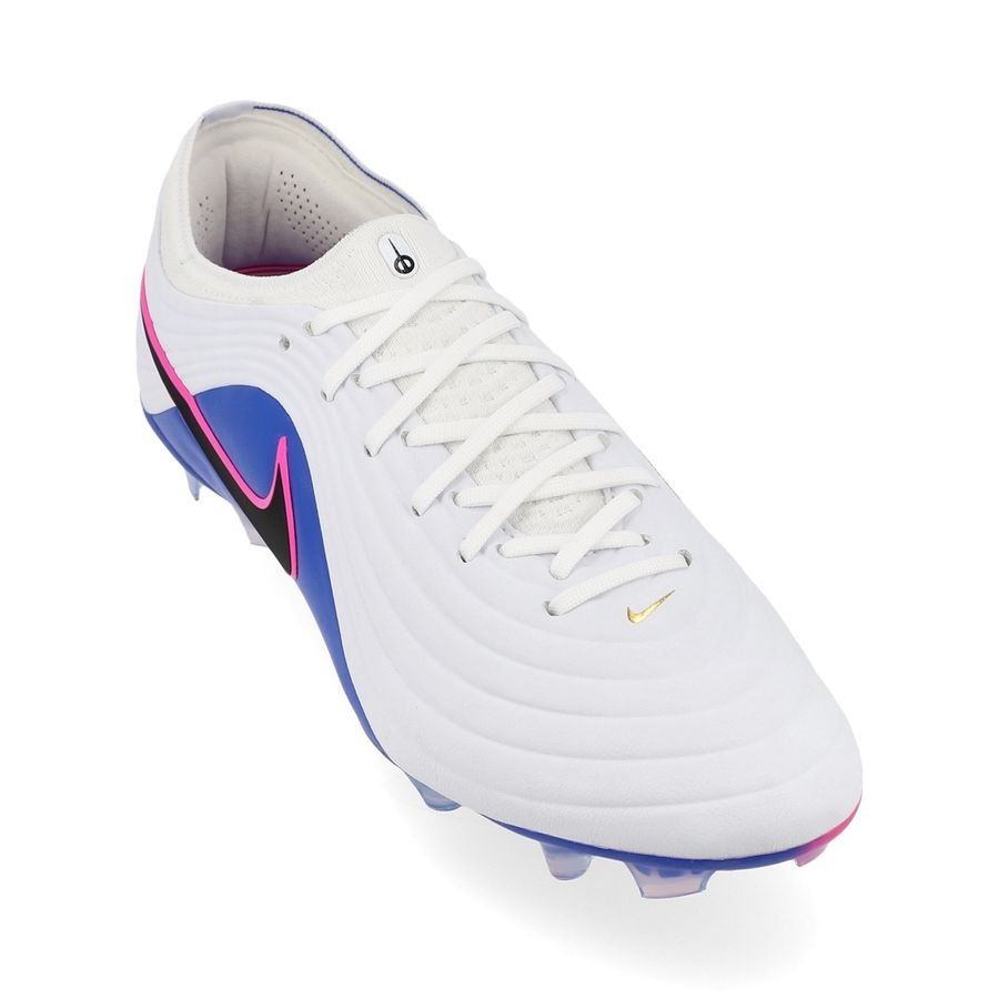 Tiempo Master Elite FG attack