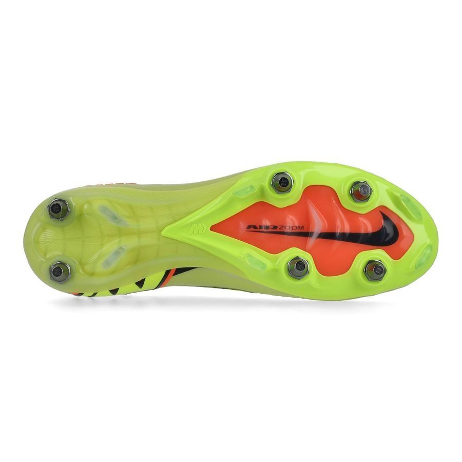 Mercurial Vapor 16 FG Elite Max Voltage