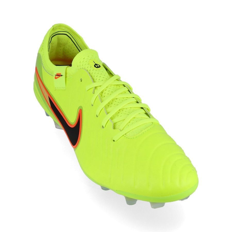 Tiempo Legend 10 Elite FG max voltage