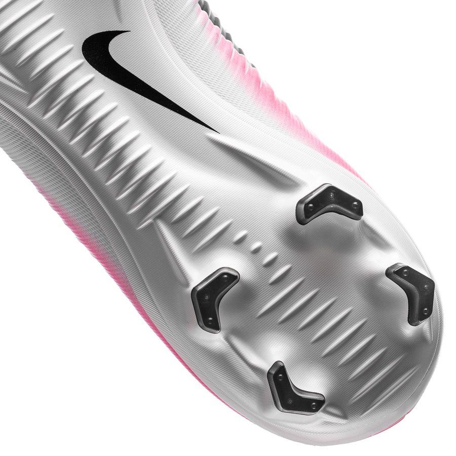 Mercurial Vapor 11 FG 2016 Motion Blur Pink