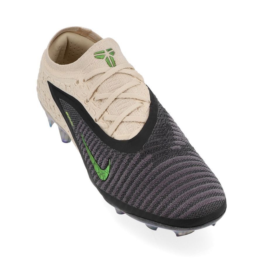 Phantom 6 Low Elite FG Black Mamba