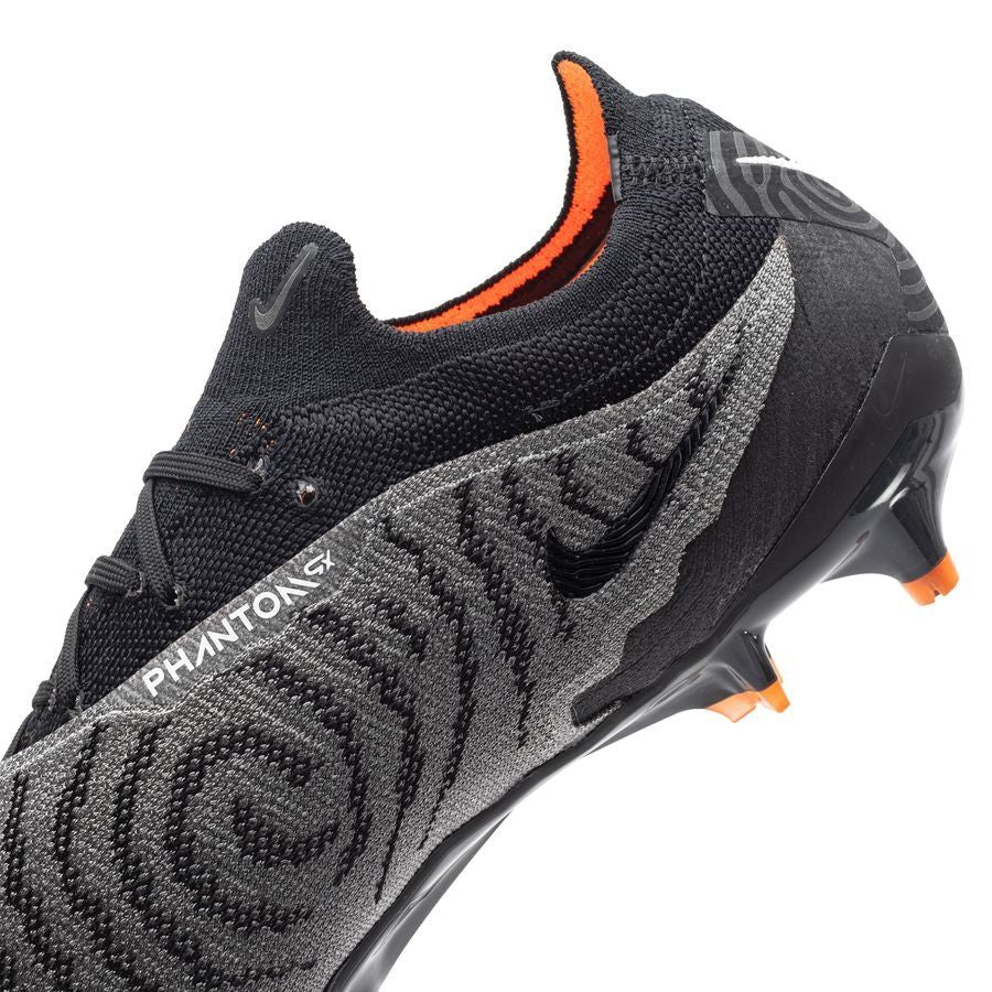 Phantom Low GX Elite FG Black Pack