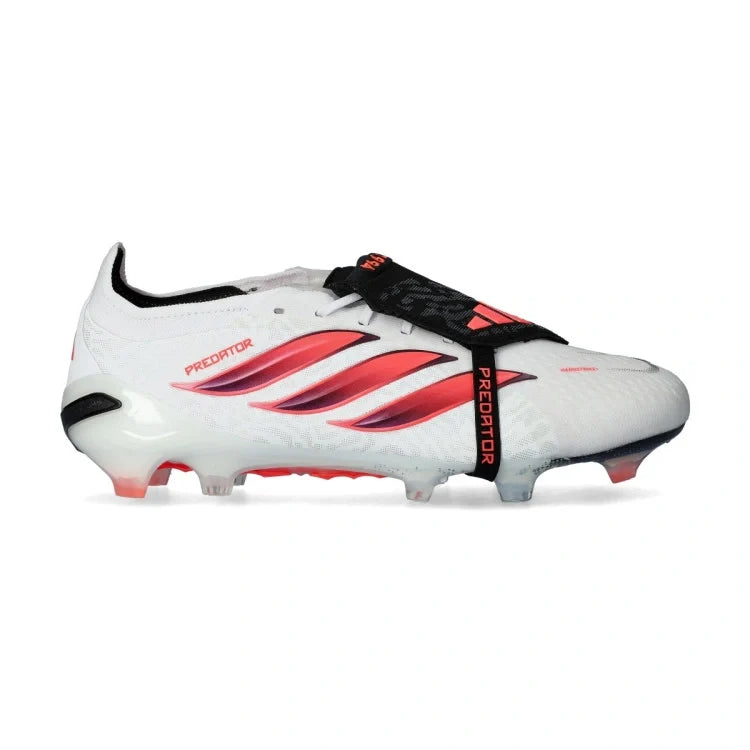 Predator 26 Elite FG Tongue Road to Glory Pack World Cup 2026
