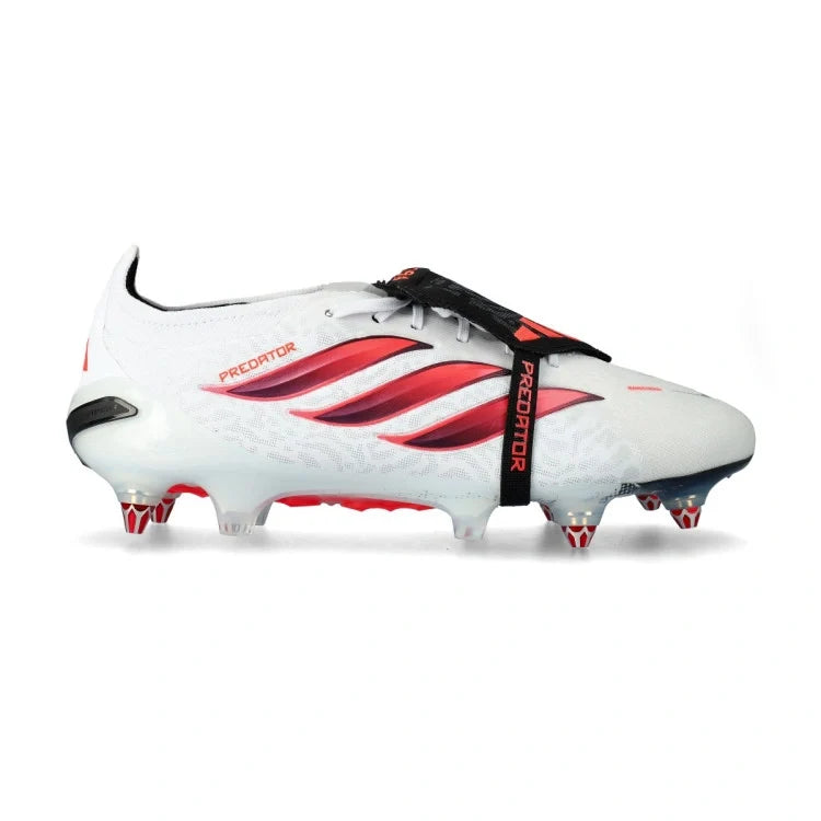 Predator 26 Elite FG Tongue Road to Glory Pack World Cup 2026