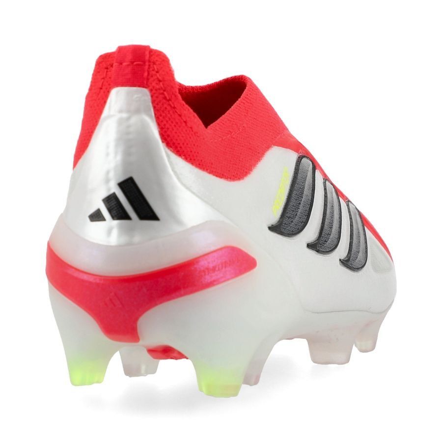 predator elite fg laceless born for goals