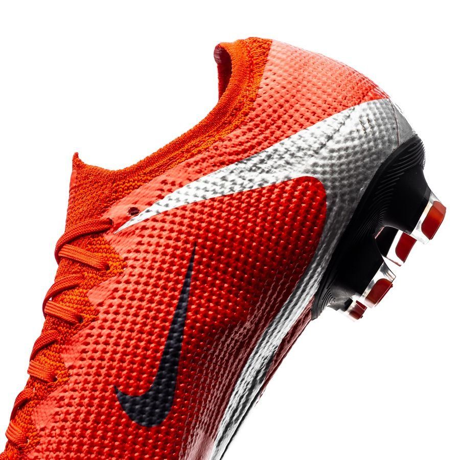 Mercurial Vapor 13 Elite FG 2018 future dna