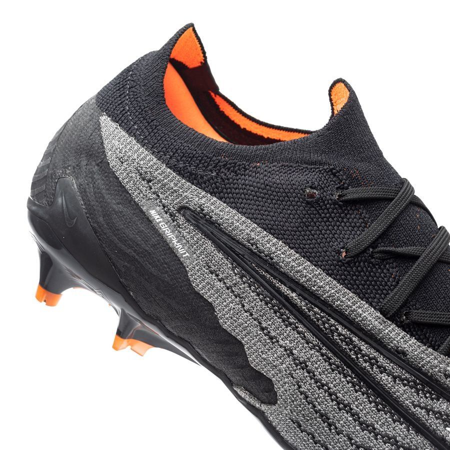 Phantom Low GX Elite FG Black Pack