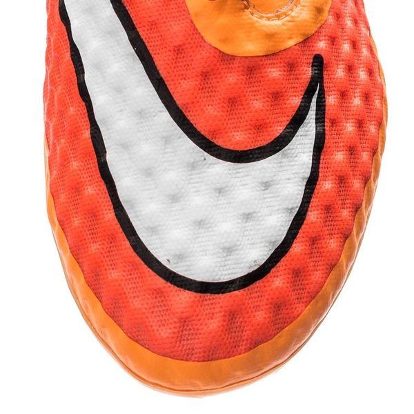 Hypervenom Phantom FG Hyper Crimson